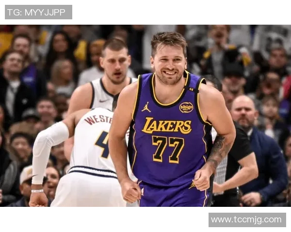 东契奇与约基奇激战国际赛斯洛文尼亚险胜塞尔维亚夺冠在即